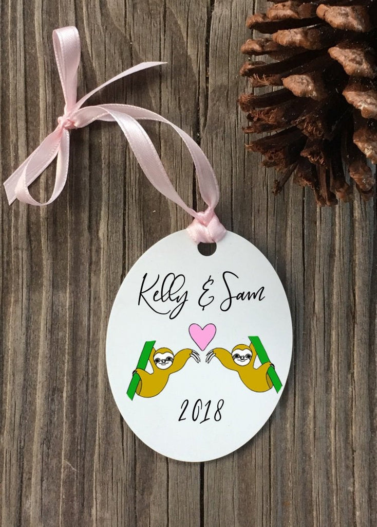 custom ornament favors