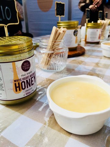 Latin Honey Shop roher Bio-Mesquite-Honig aus weißem Samt aus Mexiko