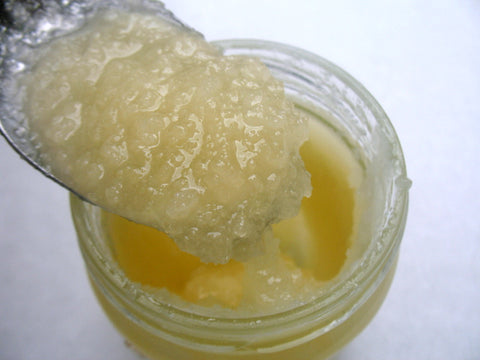 Why does raw honey crystallise set or become solid?