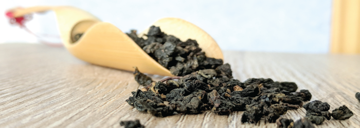 Roasted oolongs are very traditional, but rare in modern tea shops.