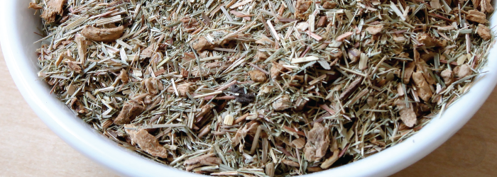 Ginger and lemongrass combine in this herbal blend to make an invigorating brew.