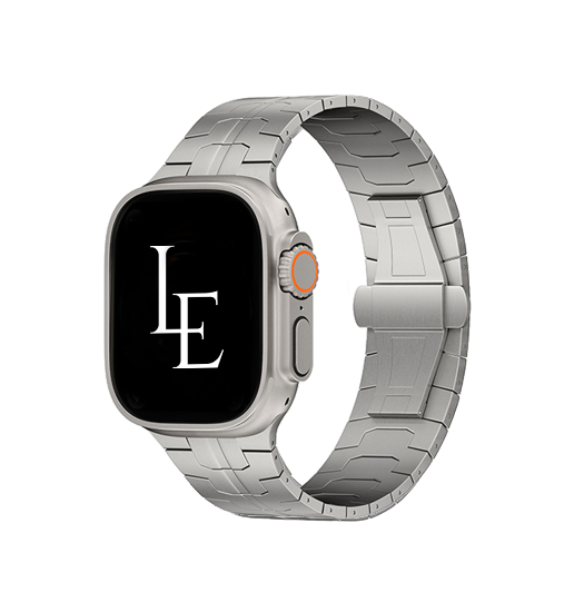 Billede af Apple Watch (38/40/SE/41mm) - L'Empiri&trade; X36 Ægte Titanium Rem - Sølv