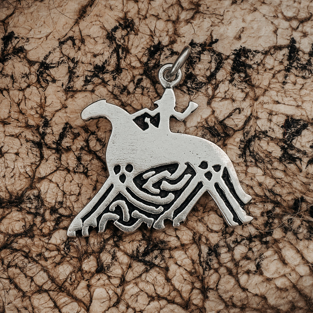 sleipnir pendant