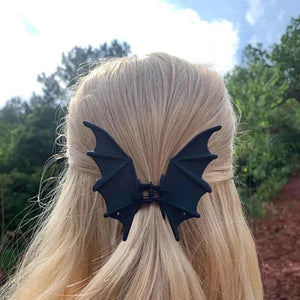 1 Piece Halloween Hair Accessories Metal Bat Hair Clips Black Color Cute Fashion Shark Clip For Women Girl Headwear Gifts - Lusy Store