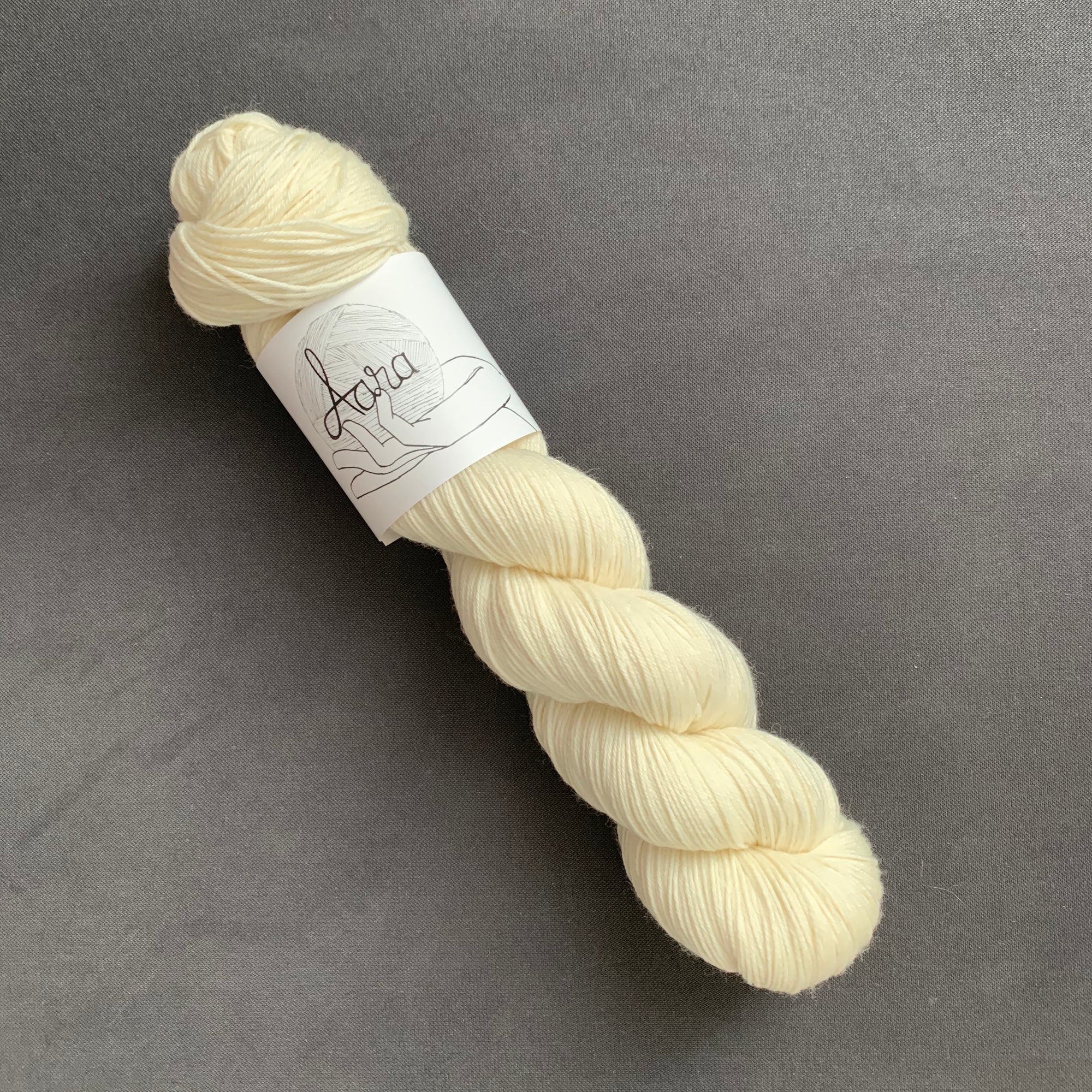 undyed yarn bases