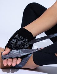 Yoga gloves from Ellie activewear