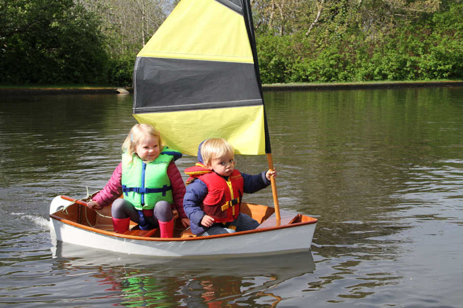 Kid Sailboat Plans and Batwing Sail - Bumblebee - Angus 