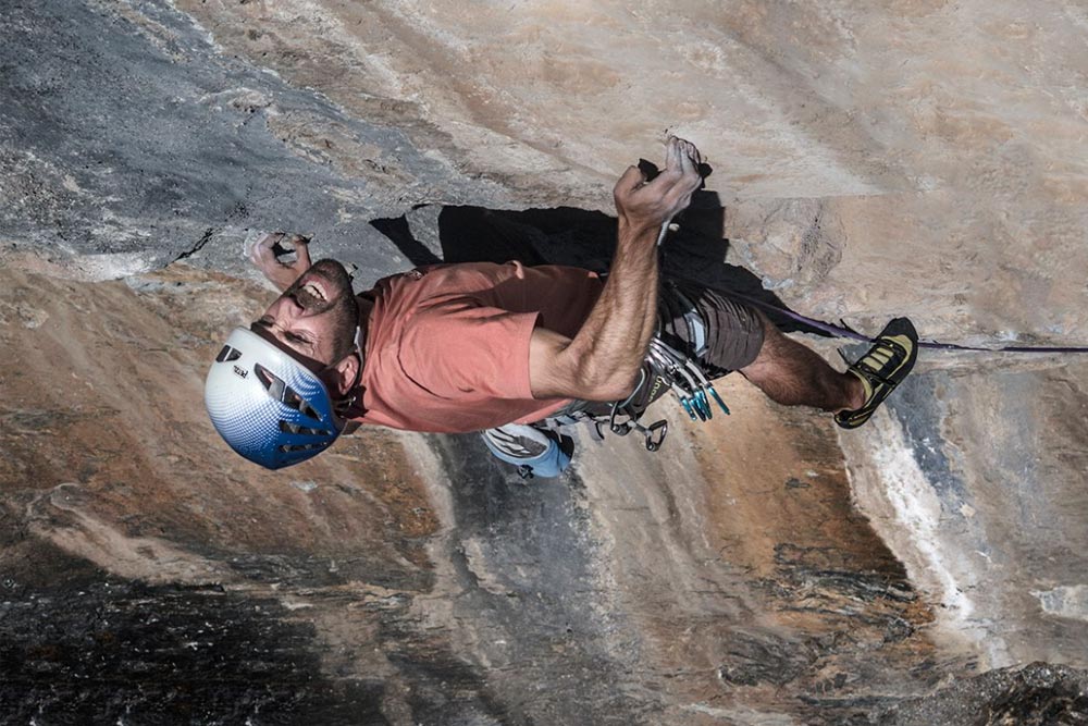 Escalando rocas con Chechu Arribas