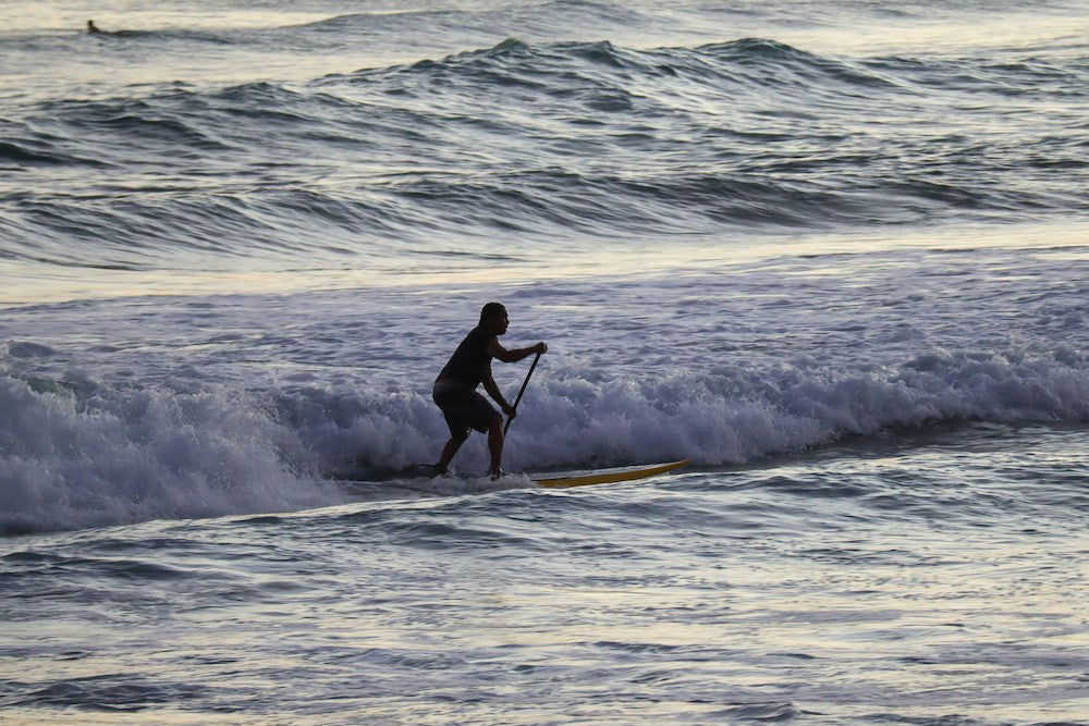 Paddle Surf con olas