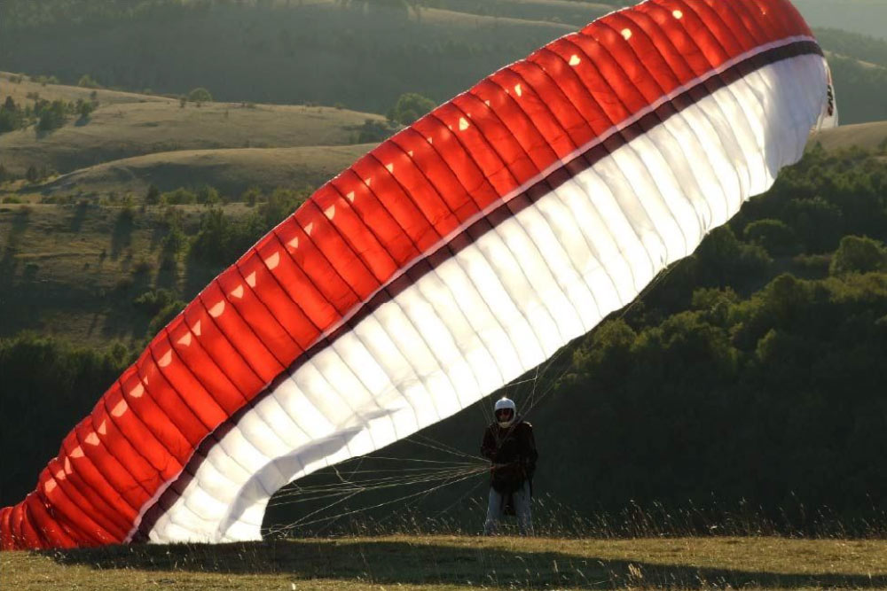 Parapente en Pokhara: sobrevolando el centro de Nepal