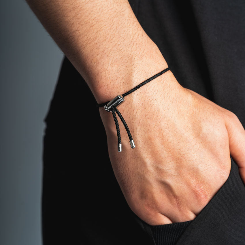 Minimal bracelet