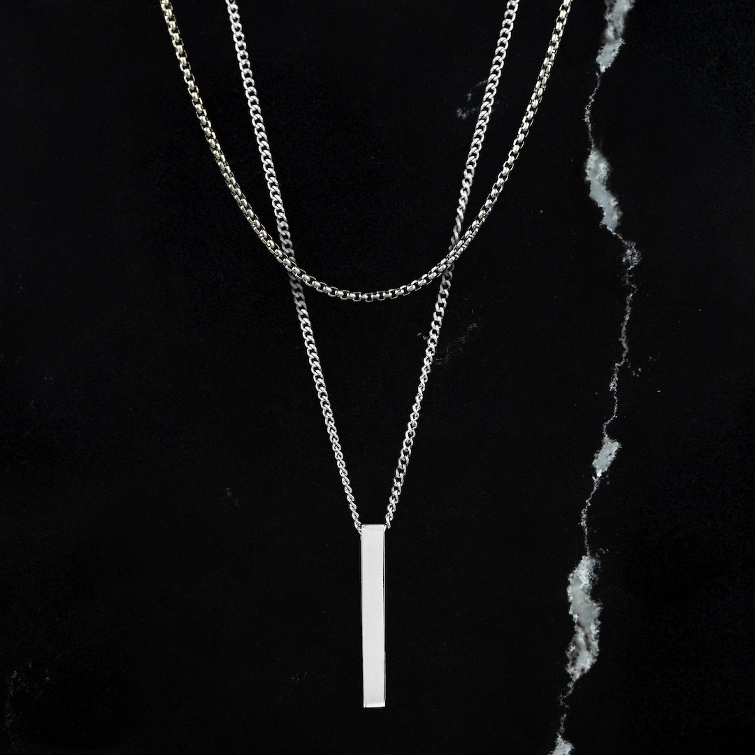 MMXXVII 2027 Horizontal Bar Necklace – Kyle Cavan