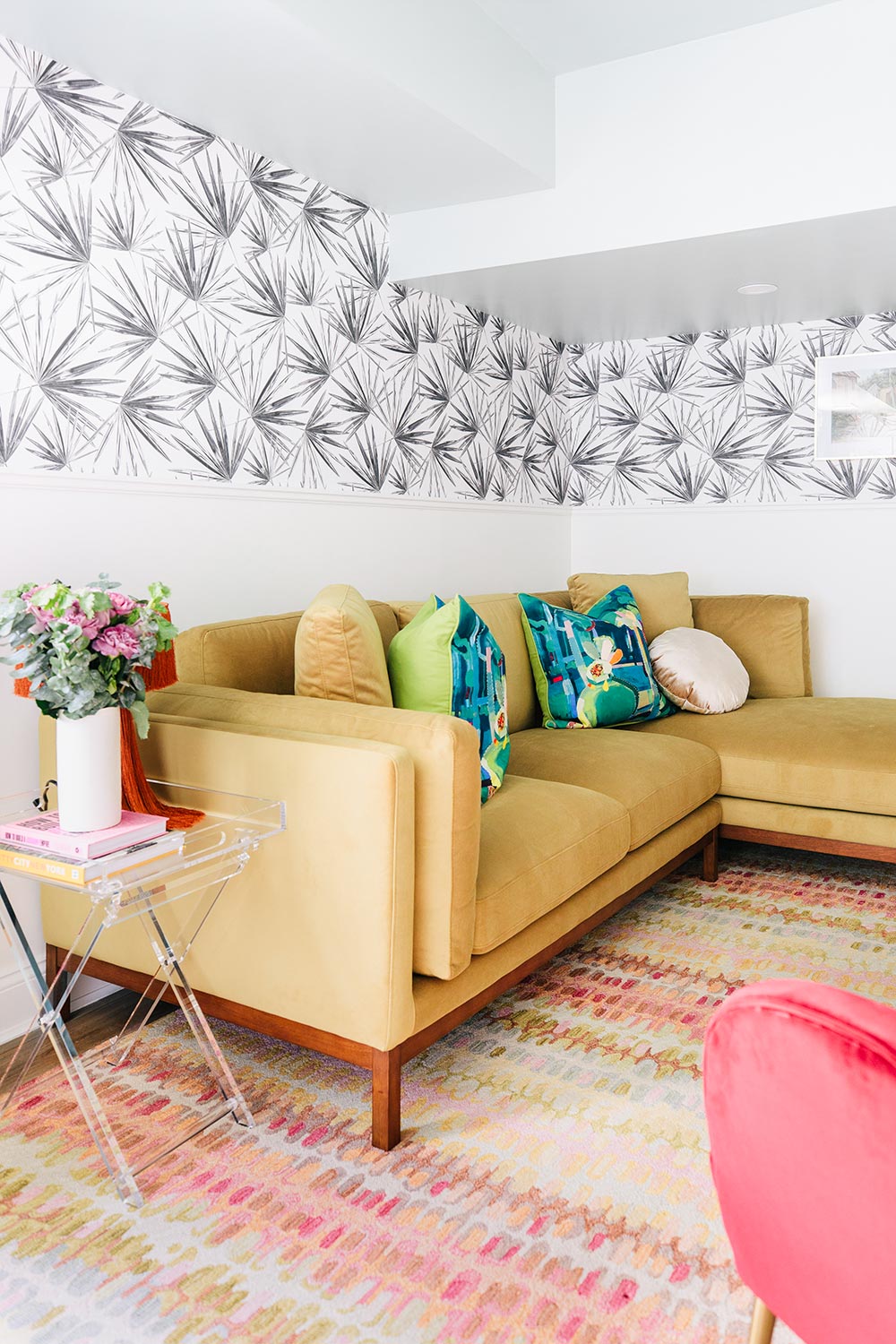 Tropical DIY interior project using black and white wallpaper design