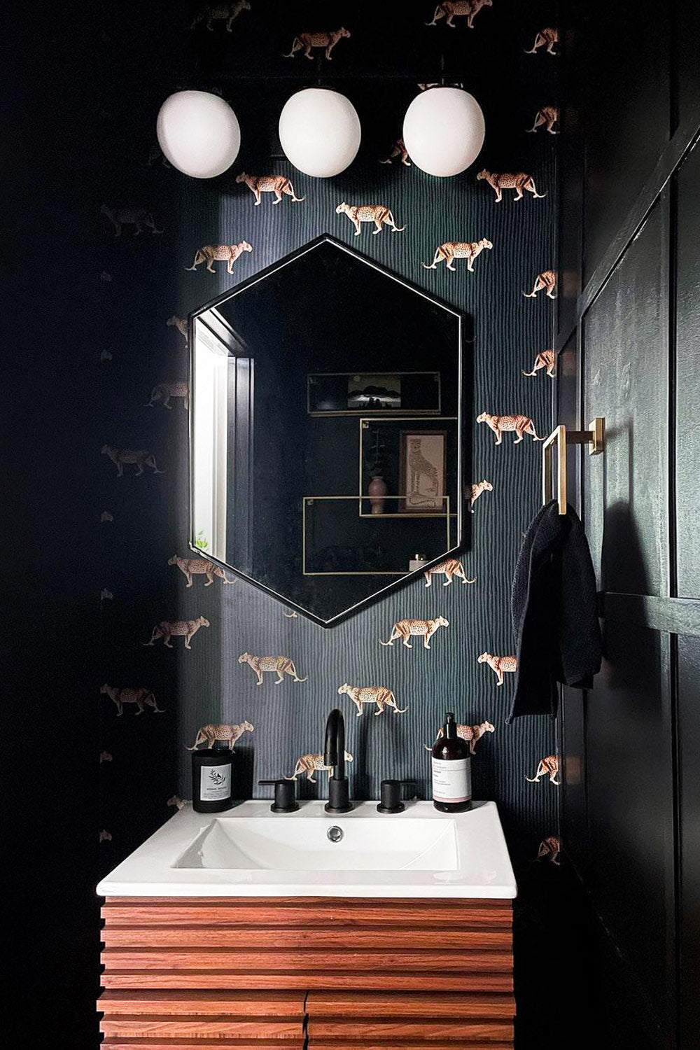 Bold Leopard Wallpaper Bathroom