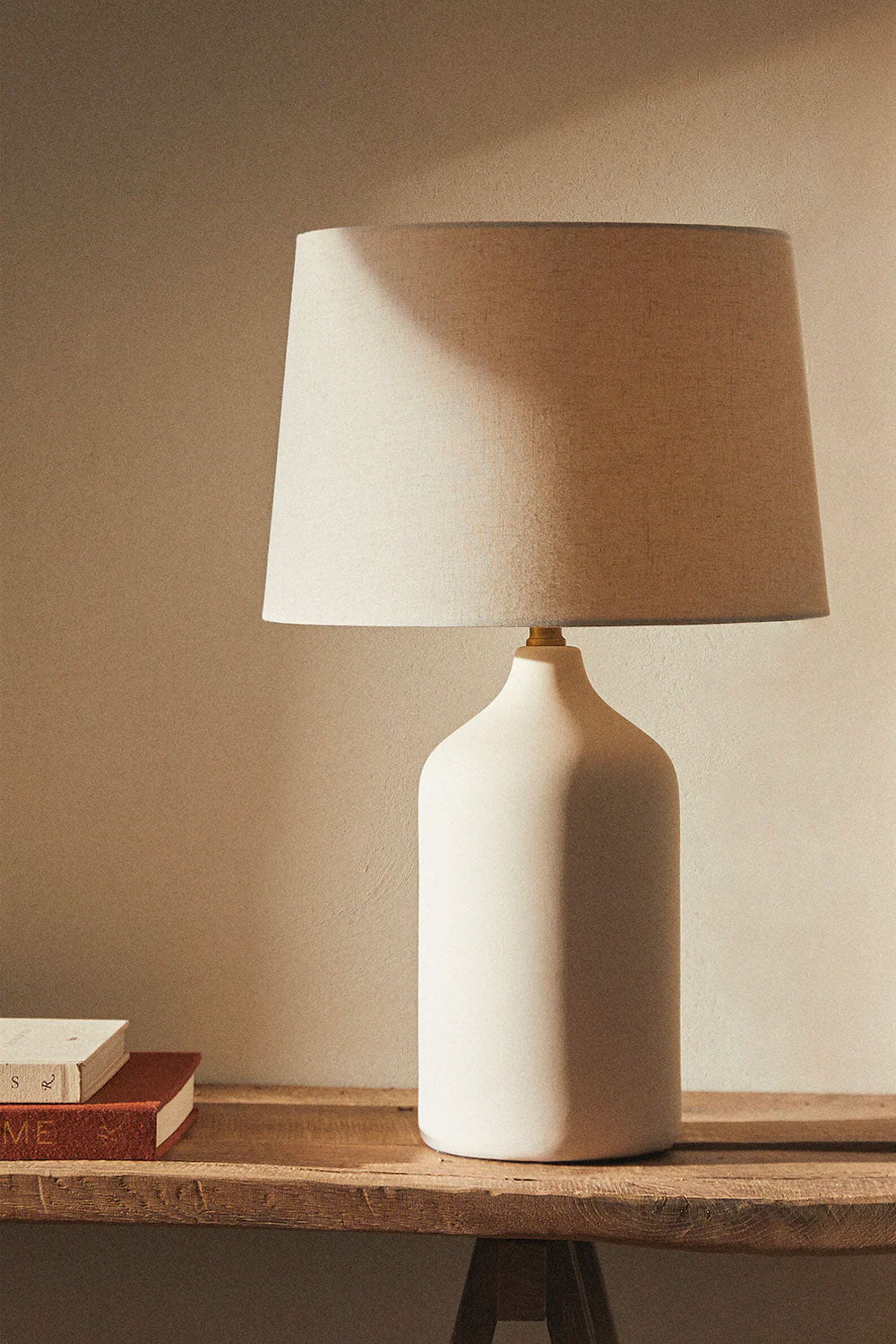 Elegant Light Table Lamp