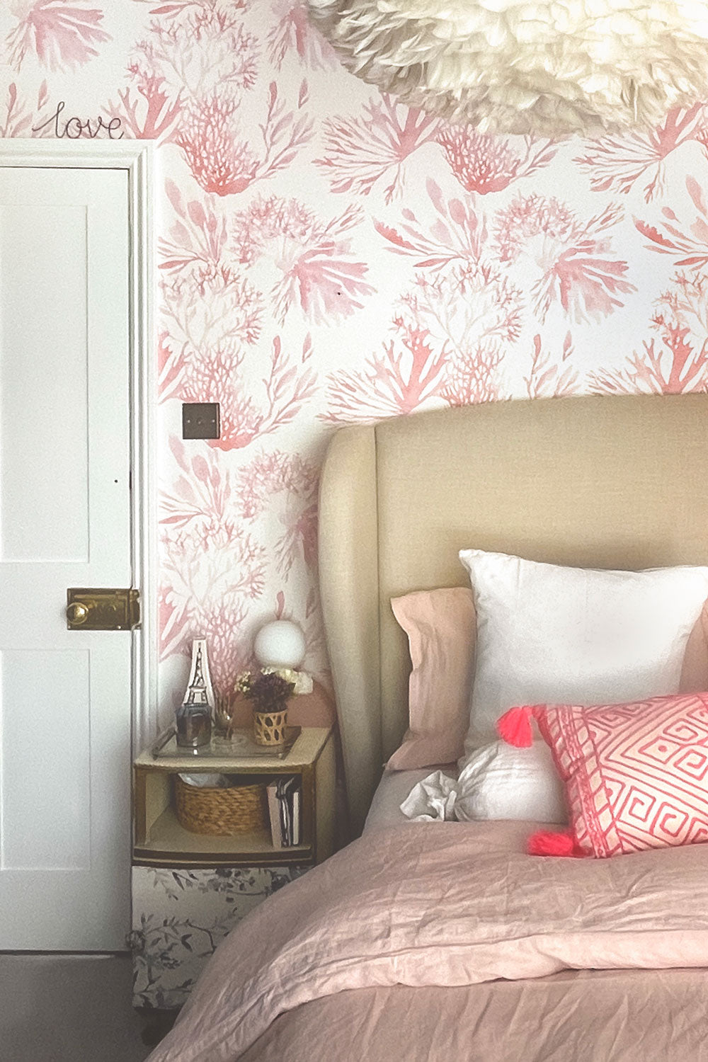 Elegant Coral wallpaper design in small bedroom interior
