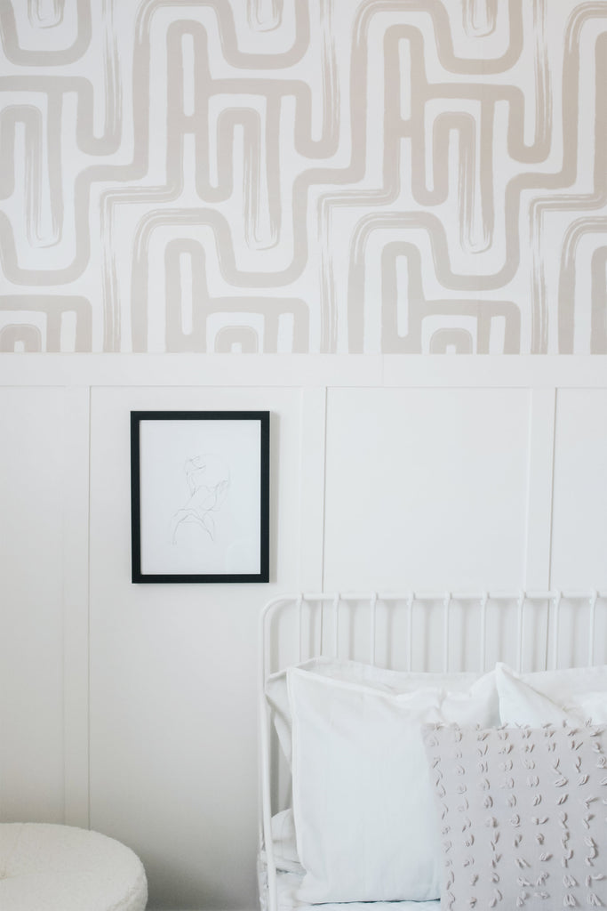 Modern girl's bedroom wallpaper