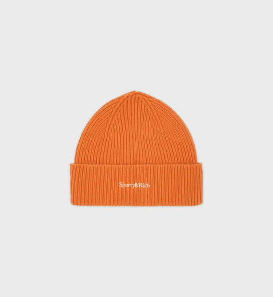 Serif Logo Beanie - Kelly – Sporty & Rich