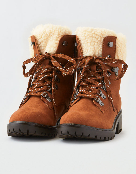 sherpa hiker boots