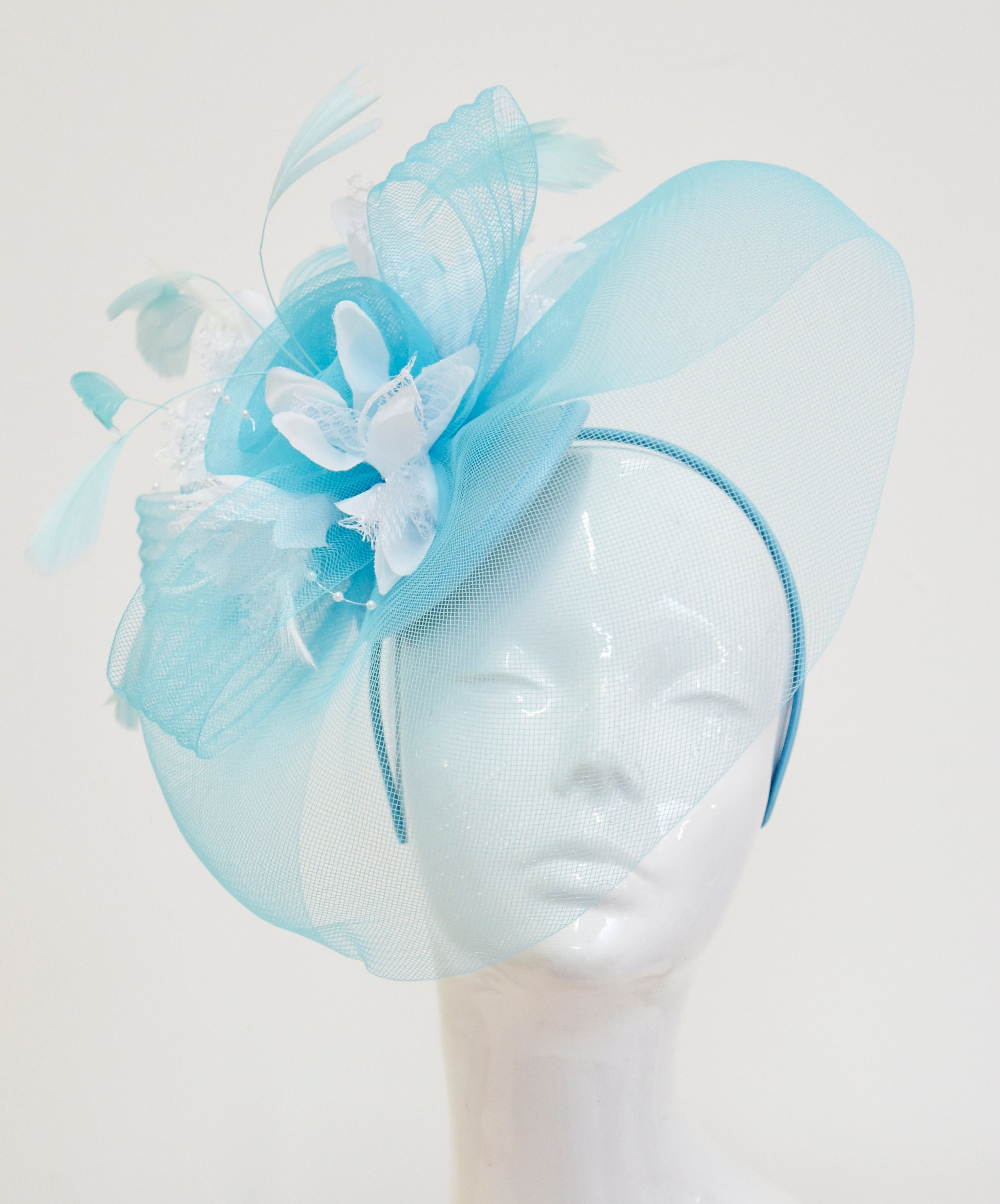 white fascinator hat