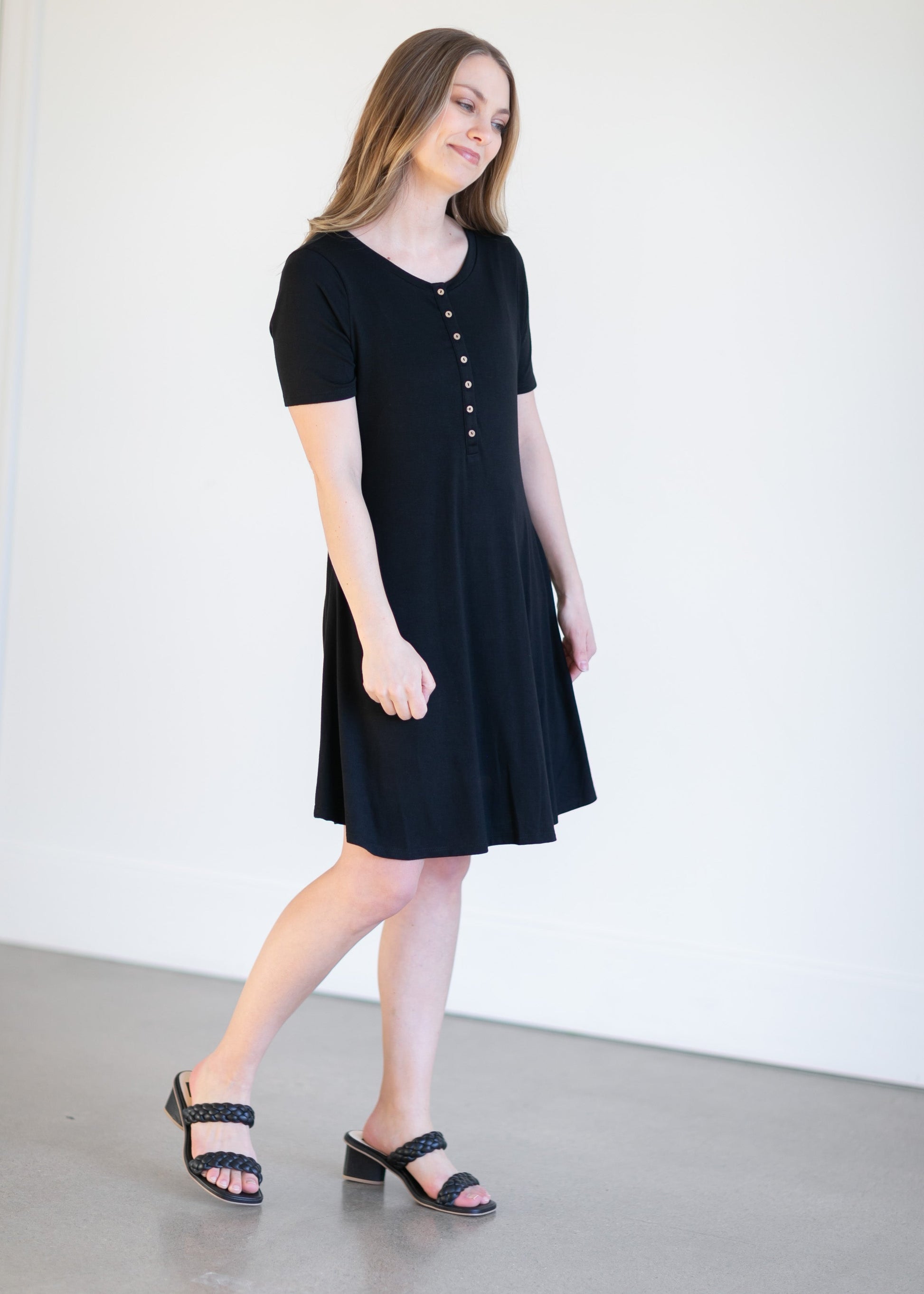 Henley Button Short Sleeve Knit Dress Dresses Black / S