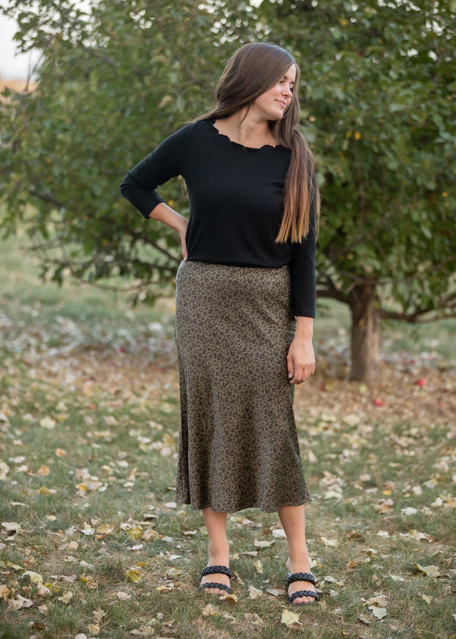 herlipto Paneled Satin Midi Skirt www.krzysztofbialy.com