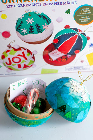 Kit D'Ornaments En Papier Mache