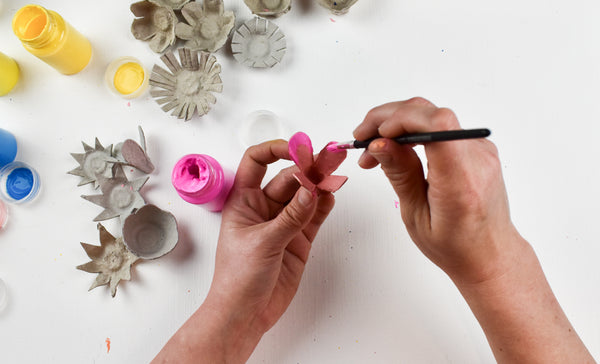 Egg Carton Spring Wreath DIY 