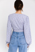 Load image into Gallery viewer, PUFF SLEEVE LACE UP V NECK TOP