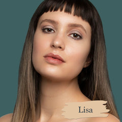 Light skin model actress Alexia Fast wearing Lisa foundation shade for Essential natural foundation