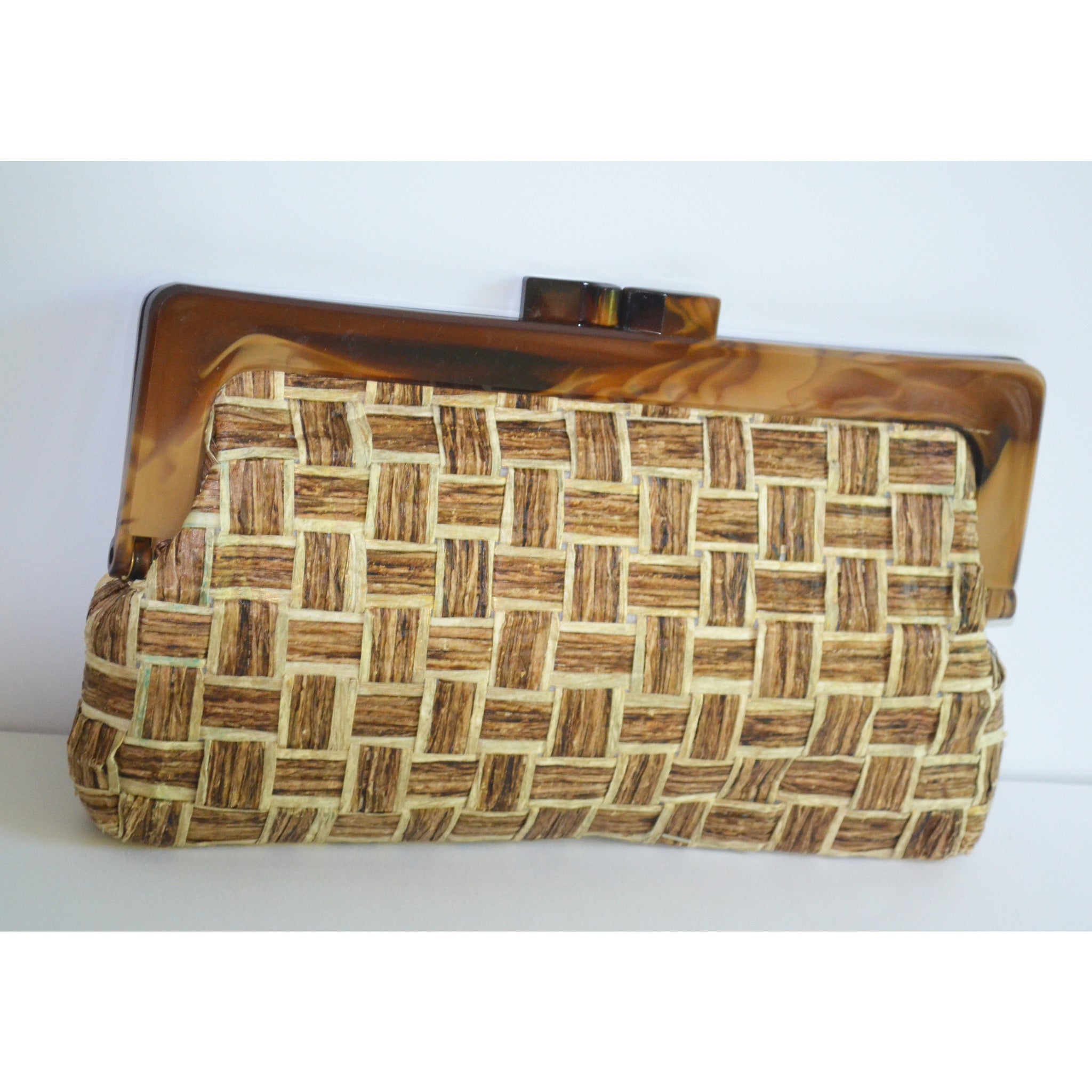 woven straw clutch bag