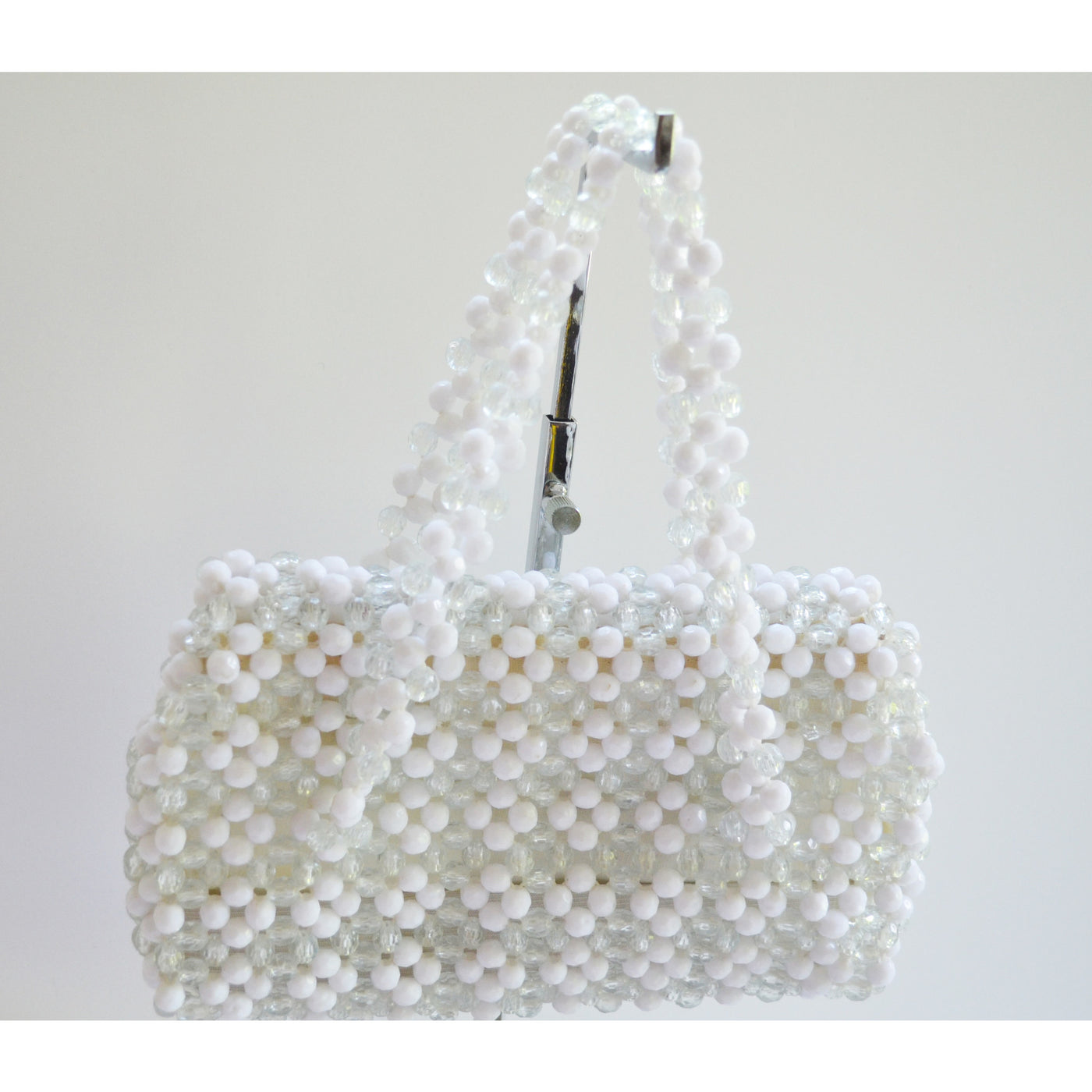 Vintage White Plastic Beaded Purse – Quirky Finds