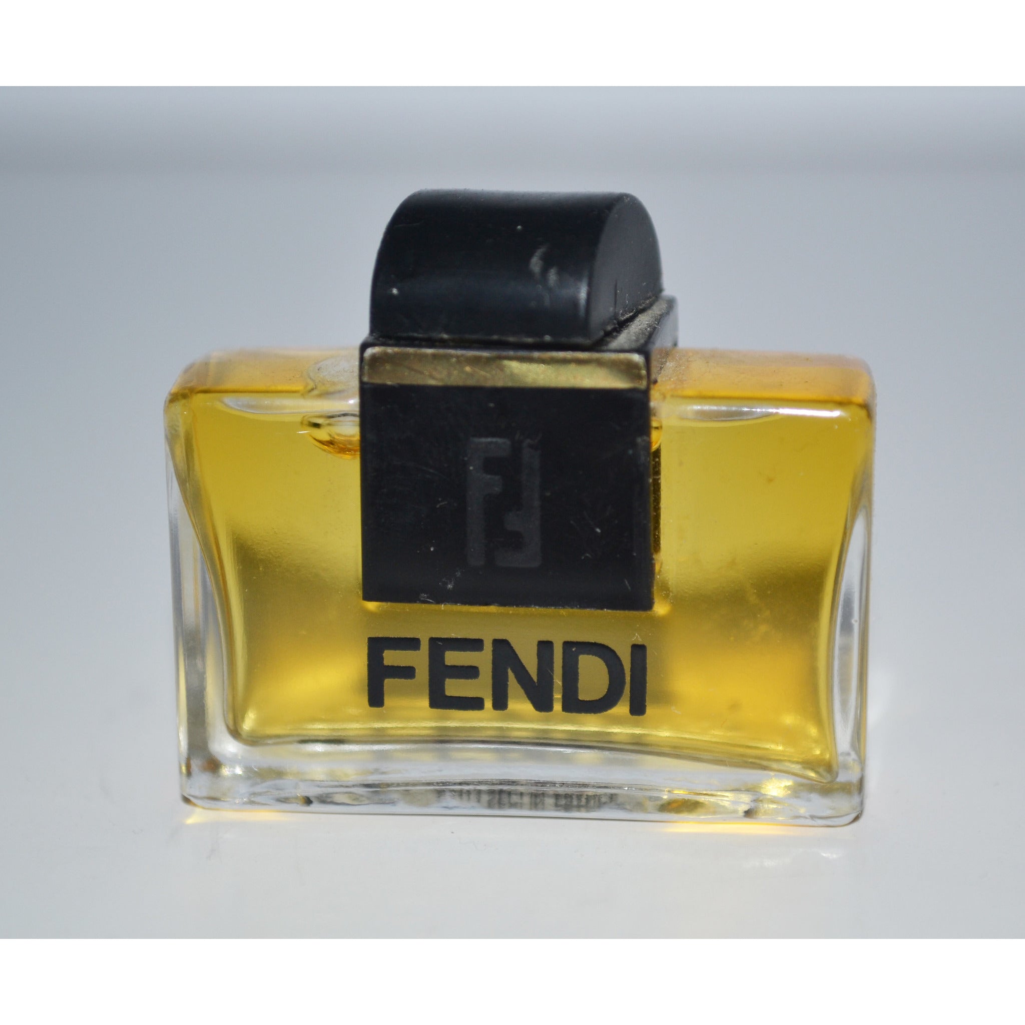 fendi by fendi perfume discontinued