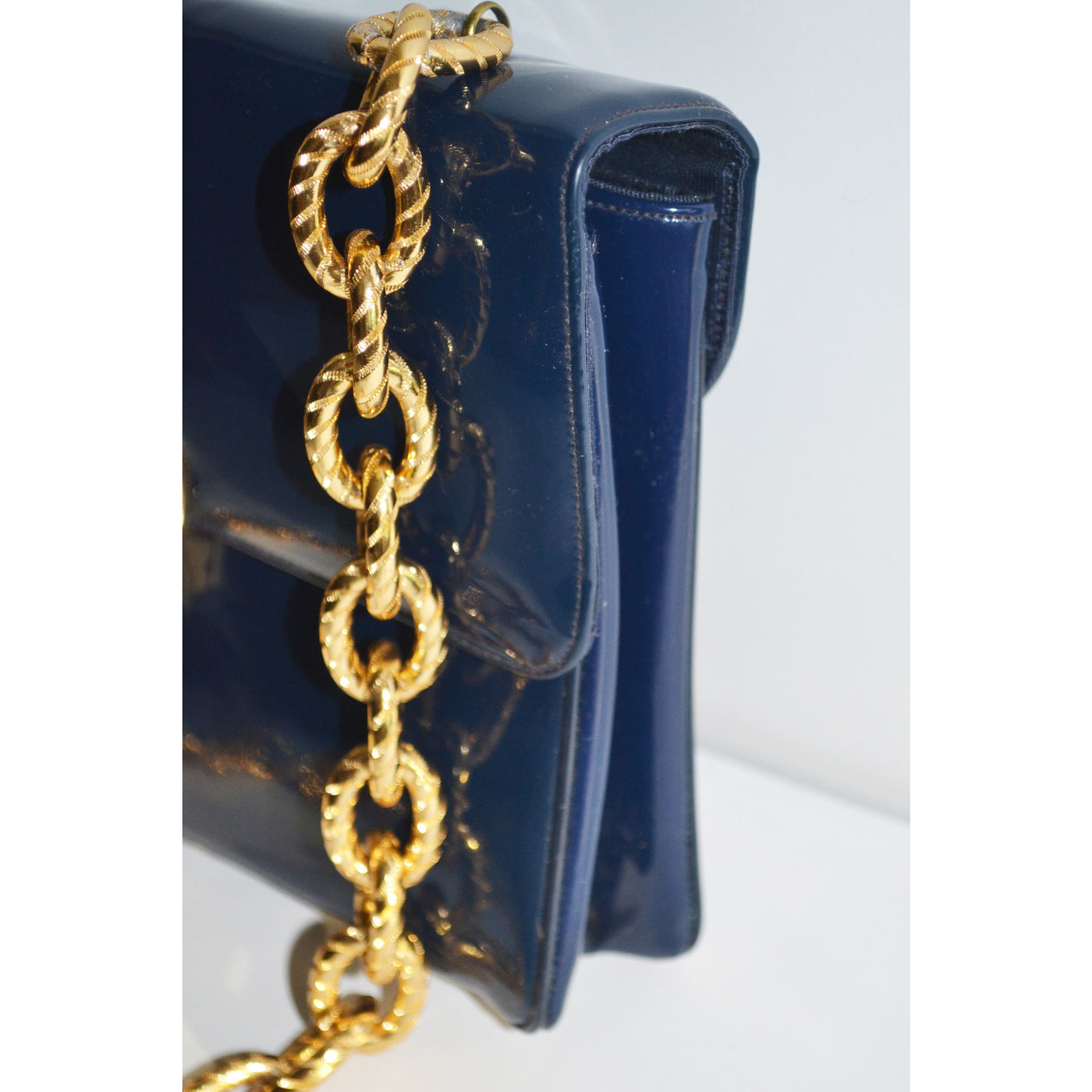 Vintage Navy Patent Gold Chain Purse By Joseph – Quirky Finds