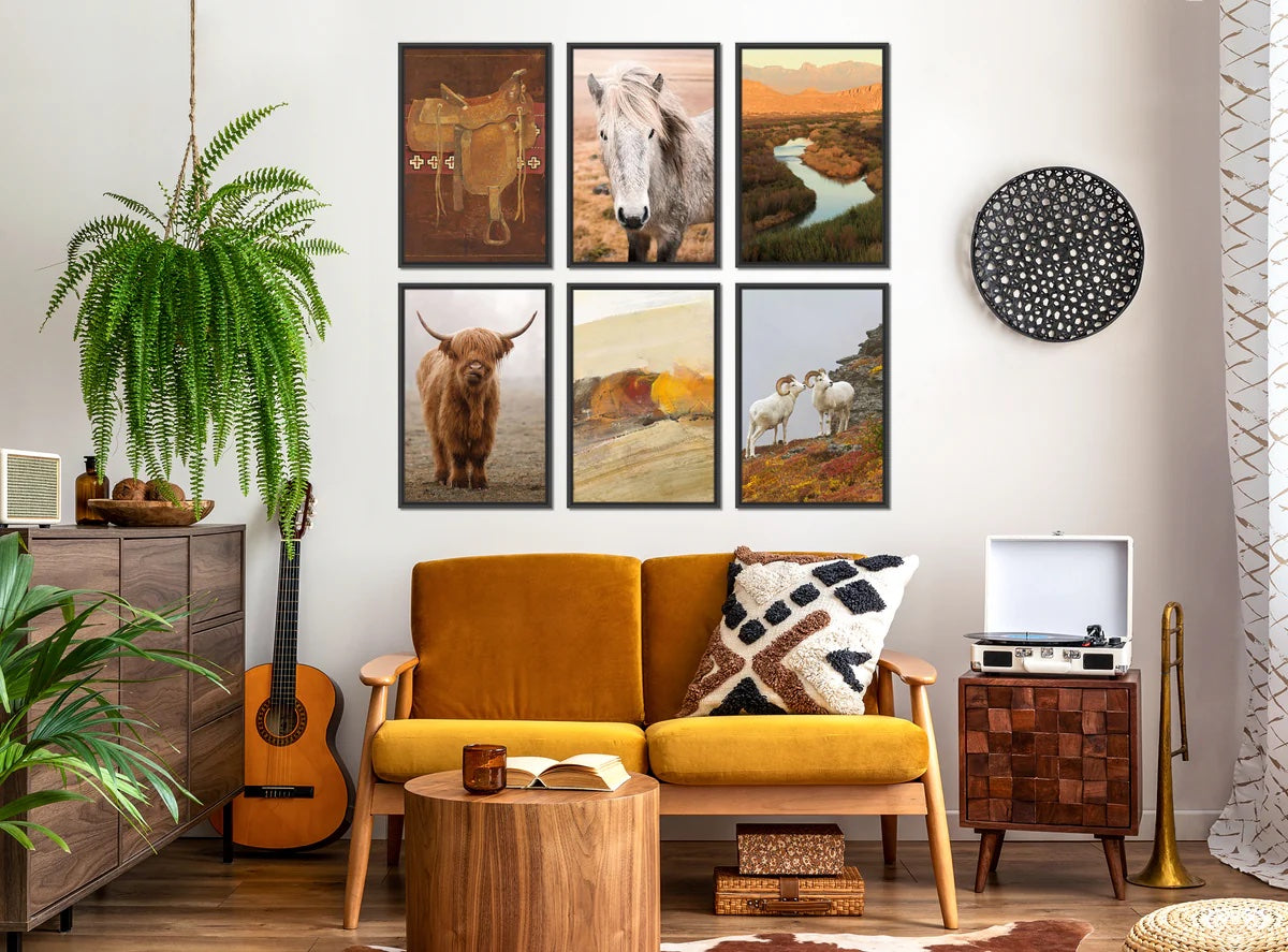 How to Arrange Picture Frames on a Gallery Wall
