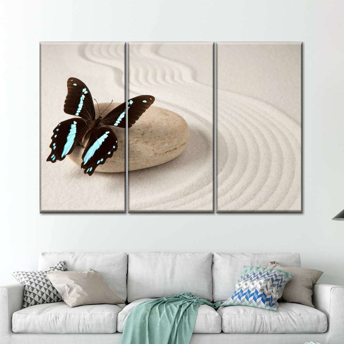 Nếu bạn đam mê nghệ thuật và tìm kiếm một bộ sưu tập ảnh tường mới cho ngôi nhà của bạn, hãy xem qua các bức ảnh tường bướm Zen nghệ thuật. Những bức ảnh tinh tế và sang trọng chắc chắn sẽ tạo ra cảm giác thư giãn và thanh thản. 
