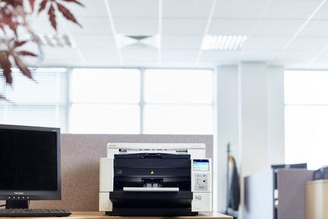 Kodak i4000 Series Scanner On Desk with PC