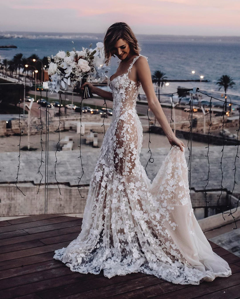 Stunning Mermaid Lace Backless Spaghetti Straps Wedding Dresses Fc509