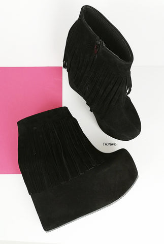 wedge baseball boots