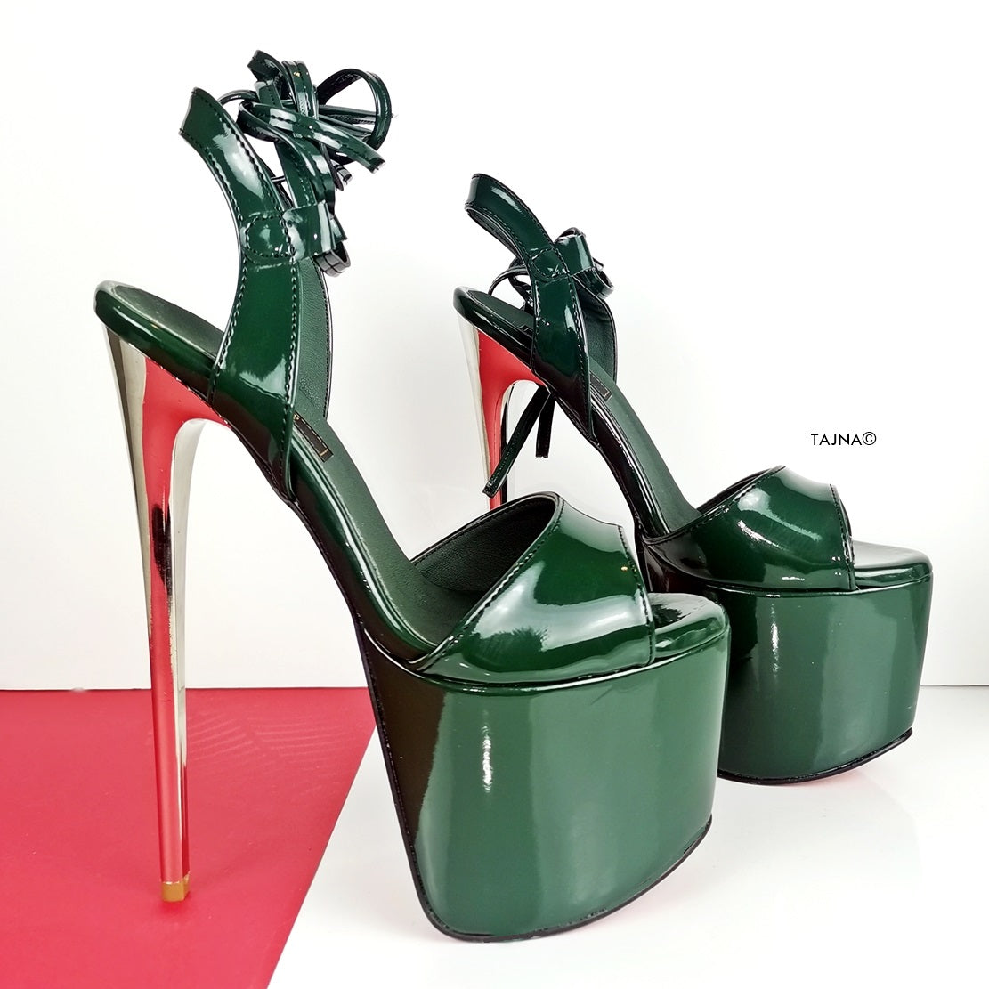 Emerald Green Glossy High Heel Sandals – Tajna Club