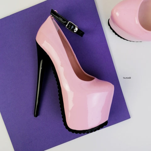 sole heel shoes