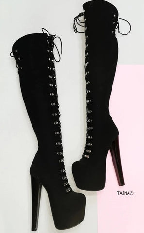 chunky heel suede boots