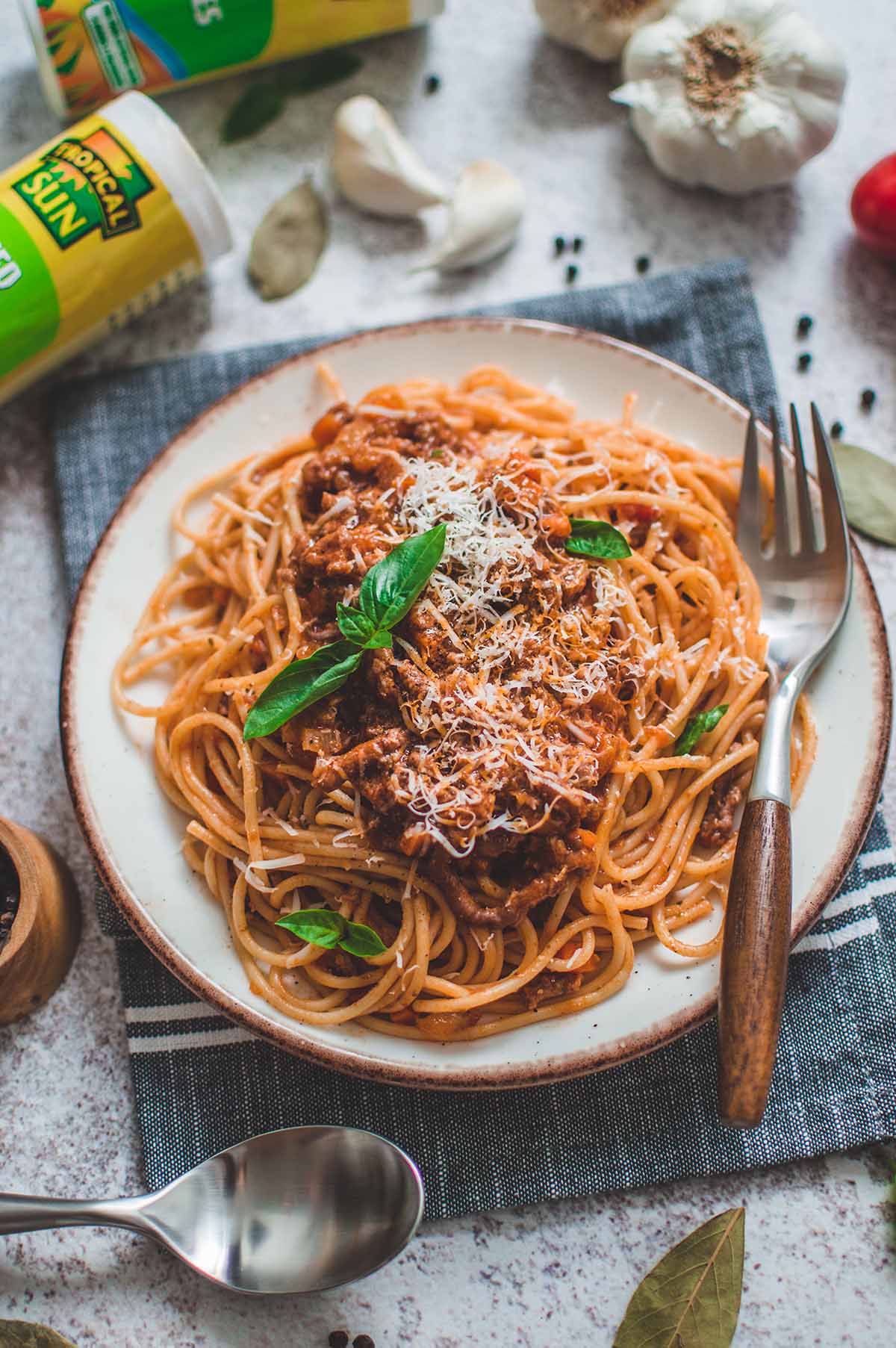Zhoro Apostolov Classic Spaghetti Bolognese Recipe Tropical Sun Thyme