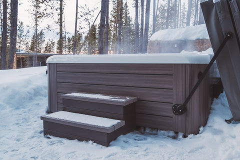 Benefits of Using Hot Tub in Winter