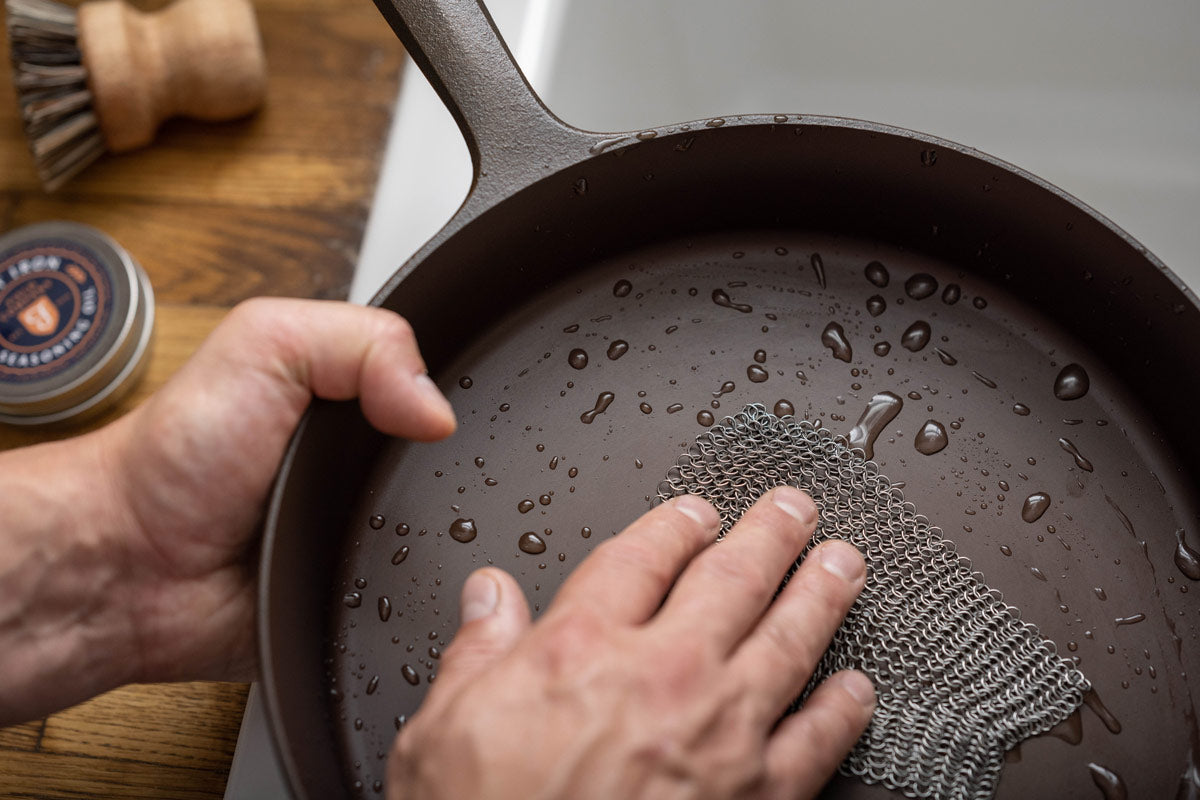 Using Metal Utensils with Cast Iron Cookware – Field Company