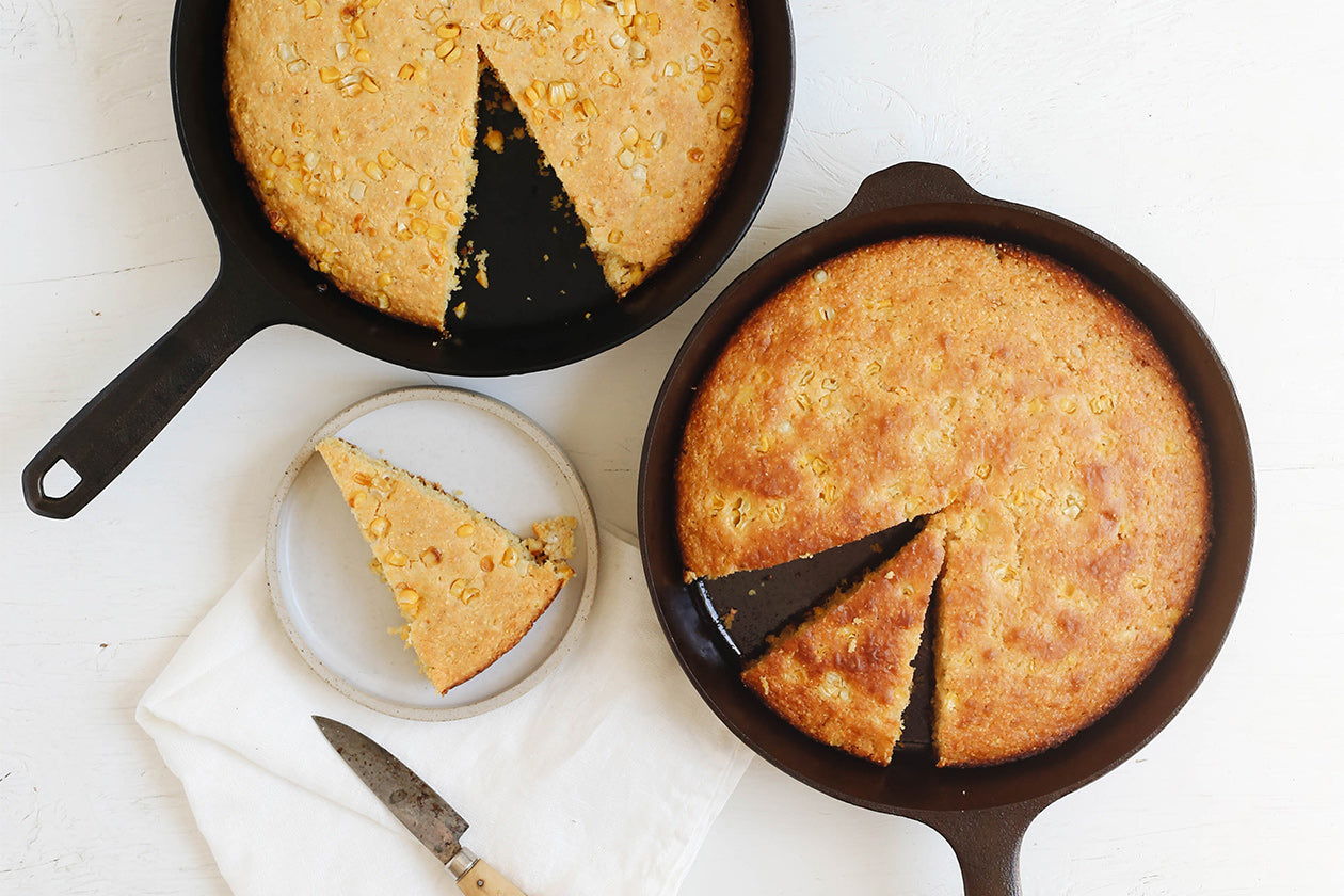 Best Skillet Cornbread Recipe - How to Make Skillet Cornbread