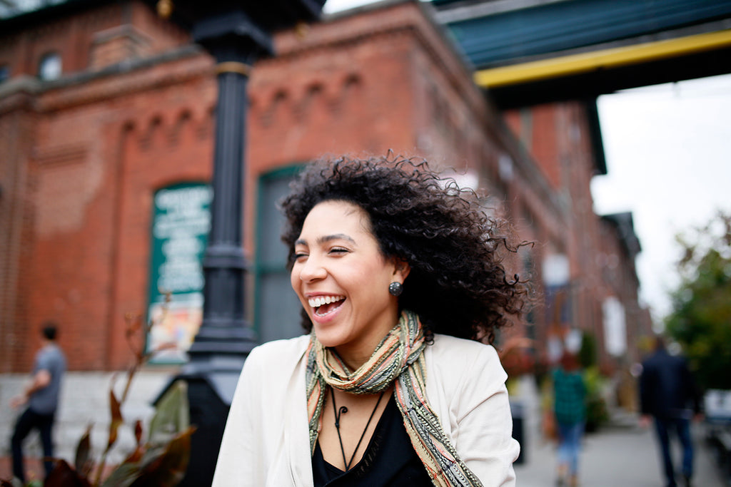 How to Easily Take Care of Your Curly Hair