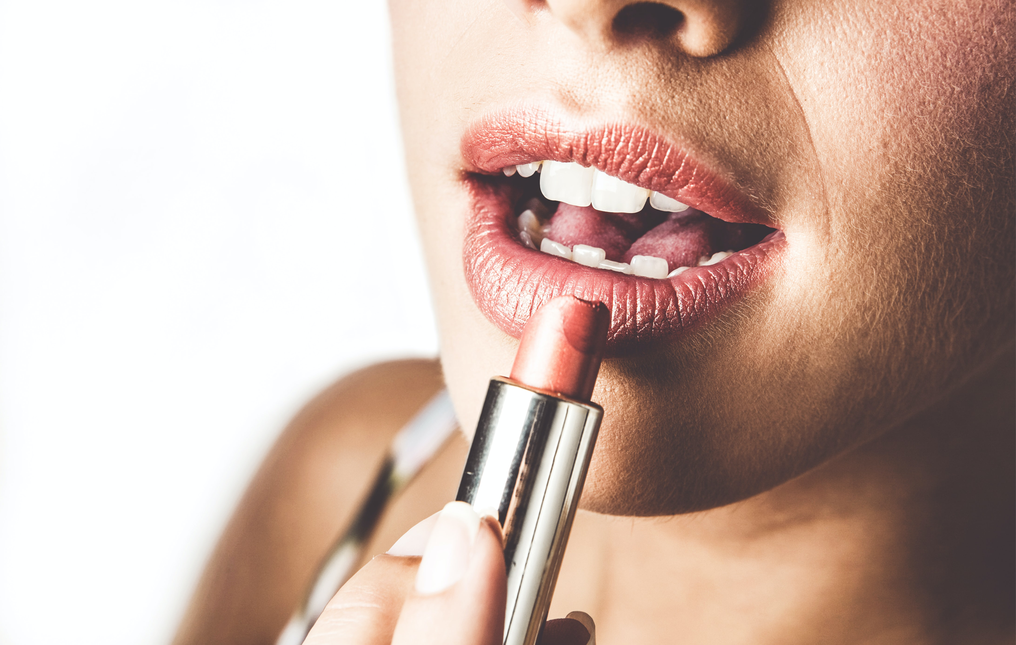 lipstick harmful for ocean life
