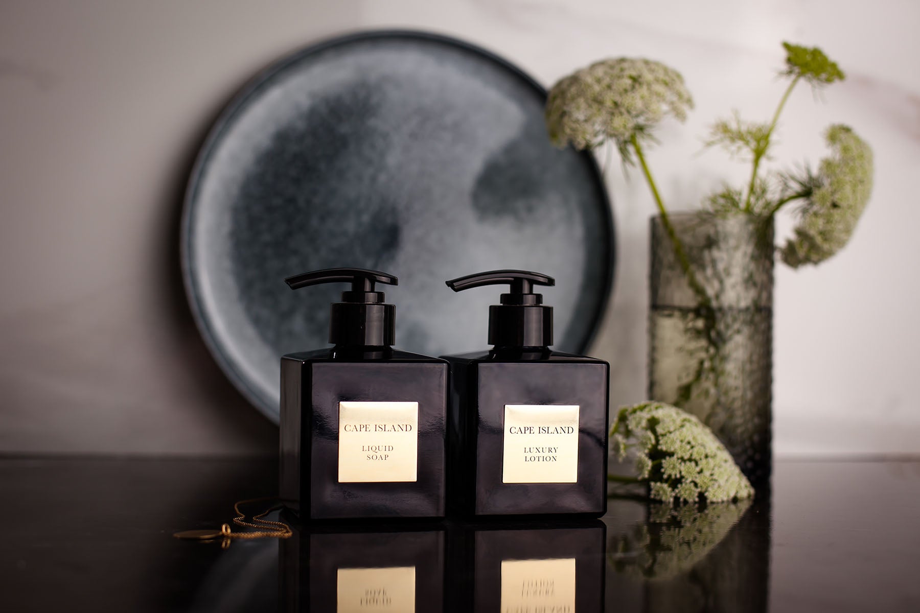 The Cape Island Black Gold fragrance diffuser. Cape Island luxury candles, soap products and home fragrances are available at Sarza home goods and furniture store in Rye New York.