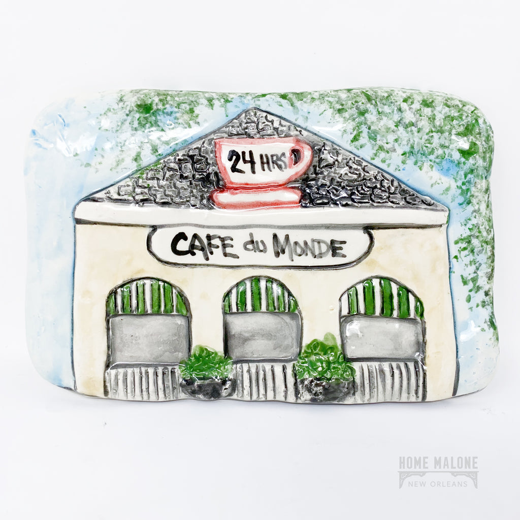 Pluche pop Wonderbaarlijk slachtoffer Cafe Du Monde Ceramic Plaque - New Orleans Landmarks & Buildings — Home  Malone